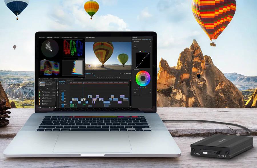 Sonnet SxS PRO X Thunderbolt 3 Single-Slot Card Reader Sonnet SxS PRO X Thunderbolt 3 Single-Slot Card Reader